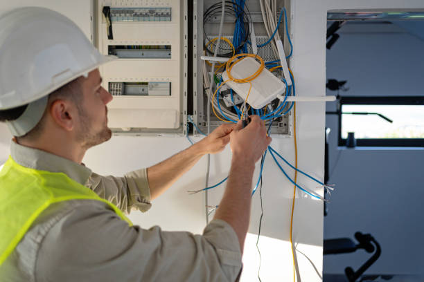 Best Affordable Emergency Electrician  in Tallmadge, OH